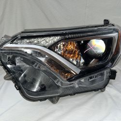 Toyota RAV4 2016-2018 LEFT Headlight W3050 