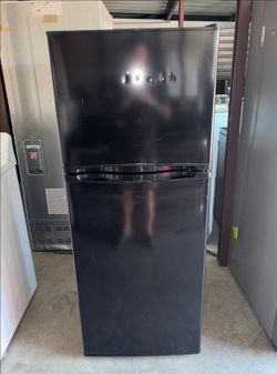 Black Refrigerator And Freezer