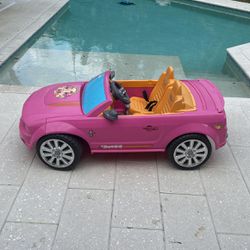 Kids Barbie Mustang Convertible Car