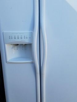 Refrigerator good condition