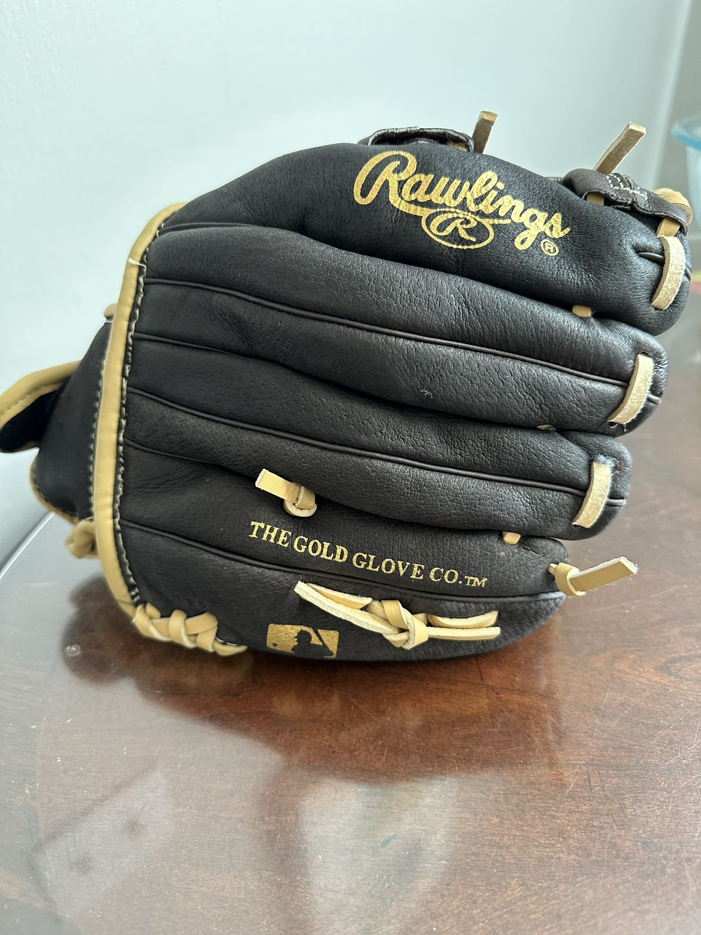 Rawlings Leather Baseball Glove 