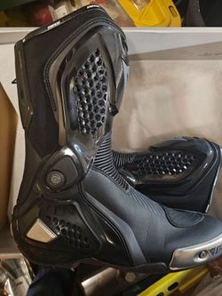 Dainese Torque RS Out Motorcycle Racing Boots – Size US 10 / EU 43 – New