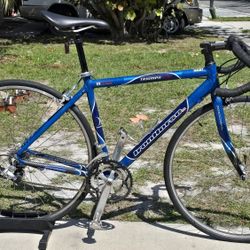 2004 Ironhorse Triumph Comp. Road Bike