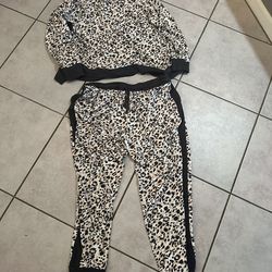 Vera wang pj set