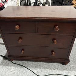 Pottery Barn Kid Dresser