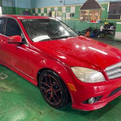 🔥 2010 Mercedes C300 4MATIC – Clean Title, Only 108K Miles 🔥