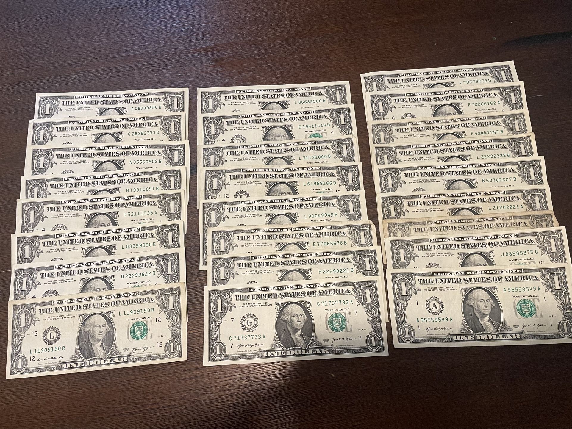 Lot of 25 $1 Trinary Serial Number Notes