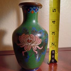 Small Vase $10