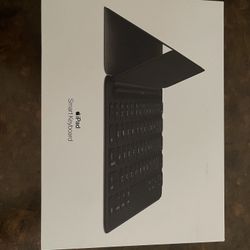 Apple iPad Smart Keyboard