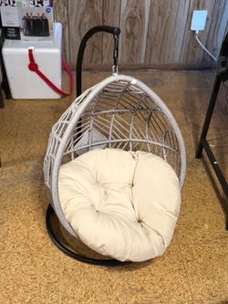 Small dog or cat rocking bed