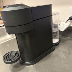 Nespresso Vertuo Next 