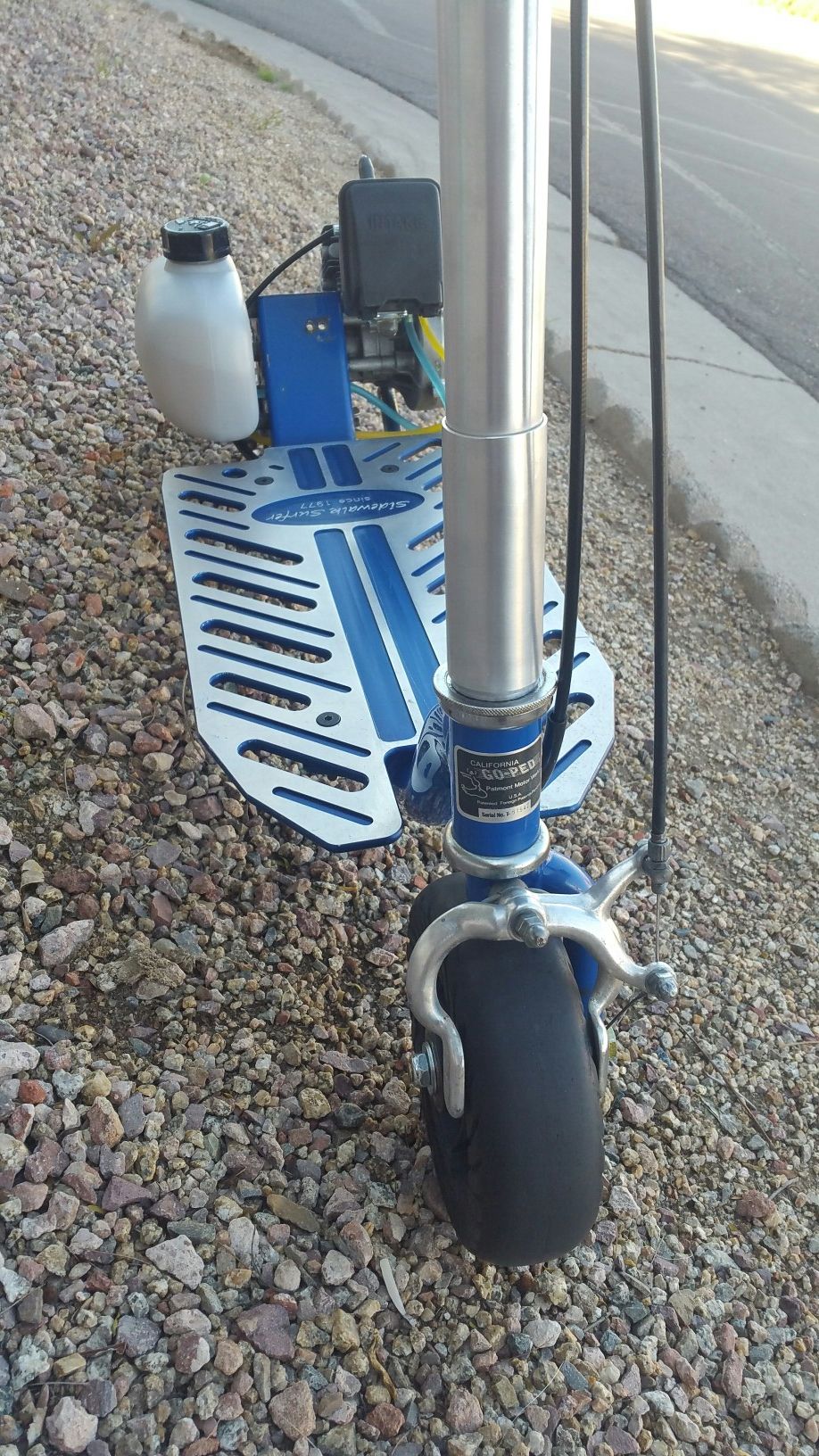 Go-ped Sidewalk Surfer Scooter GOPED