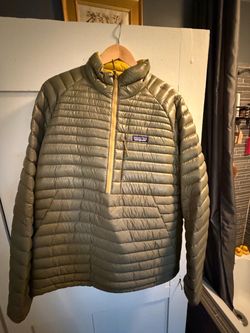 Patagonia Quilted Half-Zip Pullover Jacket