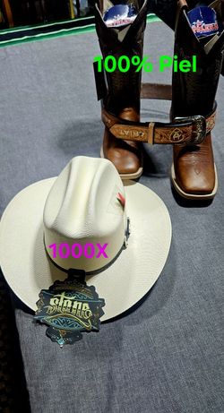 Botas Y Sombrero