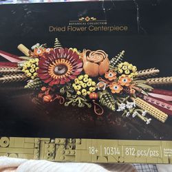 Dried Flower Centerpiece Lego Set 