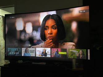 Curved flat screen tv