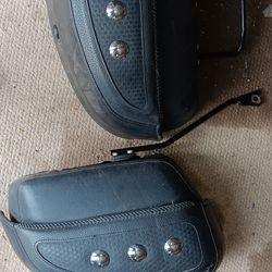 Saddle Bags HD .windshield  HD