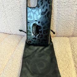 Loopy Black Cheetah iPhone 8 