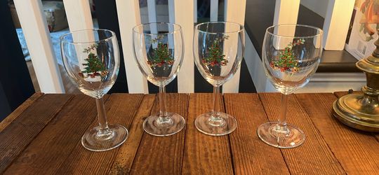 Vintage Spode Christmas Tree stemmed wine glasses (4)