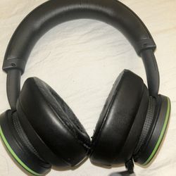 Xbox Wireless Gaming Headset – Over Ear Headphones – Spatial Audio with Dolby Atmos, Windows Sonic S
