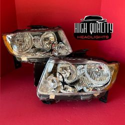 Jeep Cherokee  2011. 2013 Headlights.
