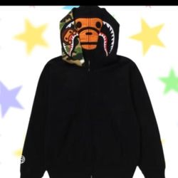 BAPE Hoodie (New /never Opened ) Best Quality 