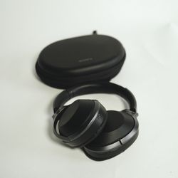 Sony Noise Cancelling Headphones