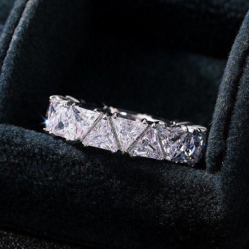 "Shiny Triangle CZ Silver Plated Trendy Eternity Ring for Women, L211
 
 