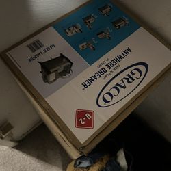 🌙 Graco Pack ’n Play – Anywhere Dreamer (Brand New in Box!) 