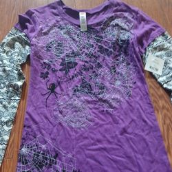 Spiderweb Tee Shirt Sz SMALL NEW