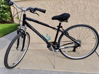 Diamondback Edgewood medium bike hybrid adult