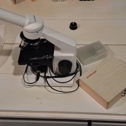 AmScope Microscope And Slides