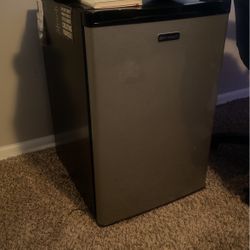 Emerson Mini Fridge