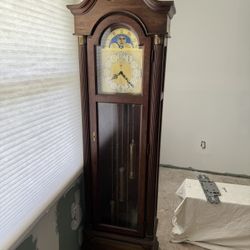 Grandfather Clock 