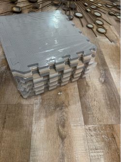 Play pen mat  tiles  brand new