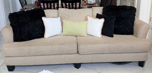Sofa set