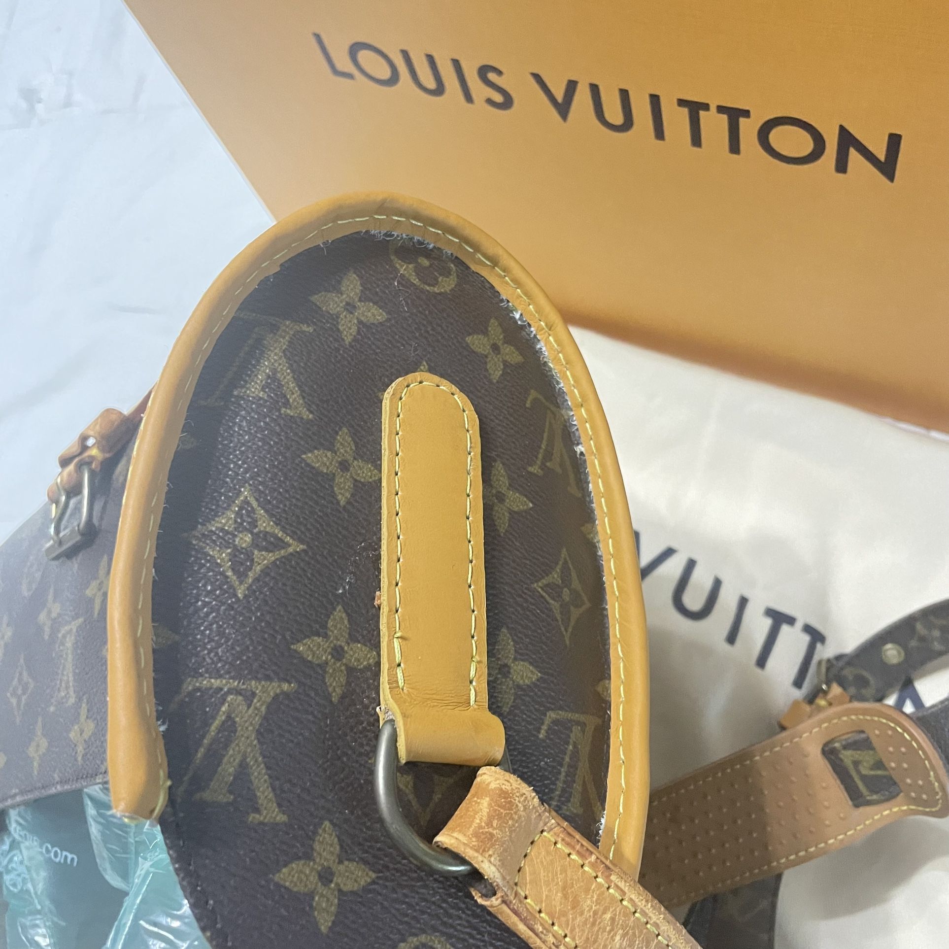 LOUIS VUITTON authentic Monogram vintage Marne Women's Shoulder bag, for  Sale in Raleigh, NC - OfferUp