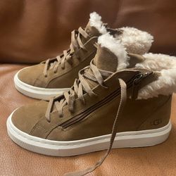 UGG woman Alameda Mid Zip sneakers in Chestnut Suede