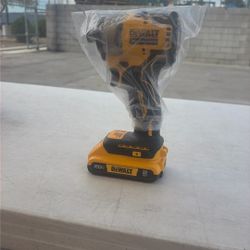 20 Volt Dewalt Impact Drill 🔥🔥