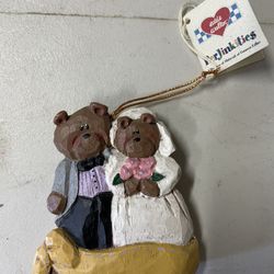 Eddie Walker Bride And Groom Ornament 