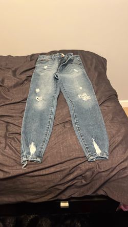Ripped jeans