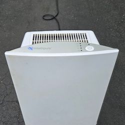 Intellipure Compact Air Purifier | Model 10600‑9 | Like New | DFS/HEPA | Ultra Quiet | 500 sq ft Coverage