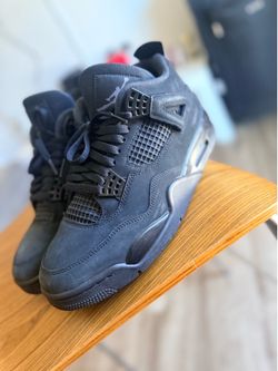 black cat 4s