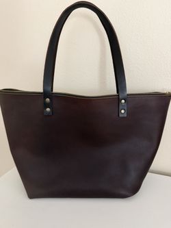 Portland Leather Goods Purse
