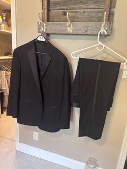 Tuxedo - Like new!