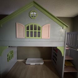 Donco Kids Twin-Size Doll House Stair Step Loft