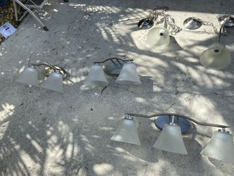 Bathroom Kitchen Lights Bundle Still Available 06/2025