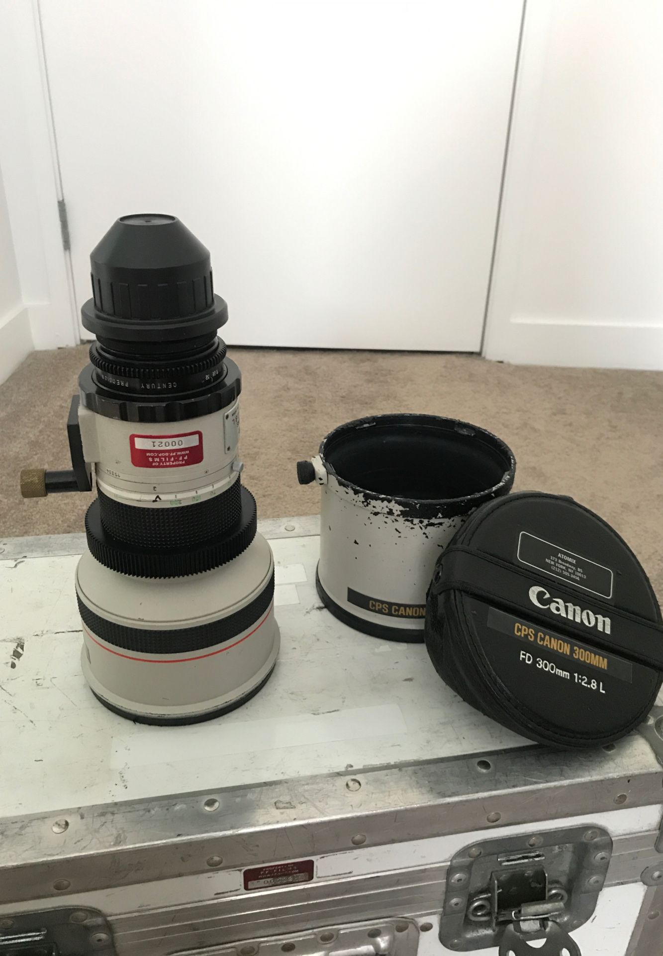 Canon 300mm PL mount with Lensbaby PL