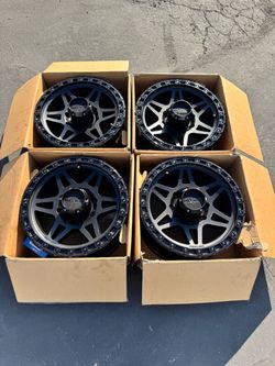 8 Lug Method MR312 18" For 8x165 Duramax Chevy Silverado GMC Sierra 2500 Dodge Ram Cummins 2500