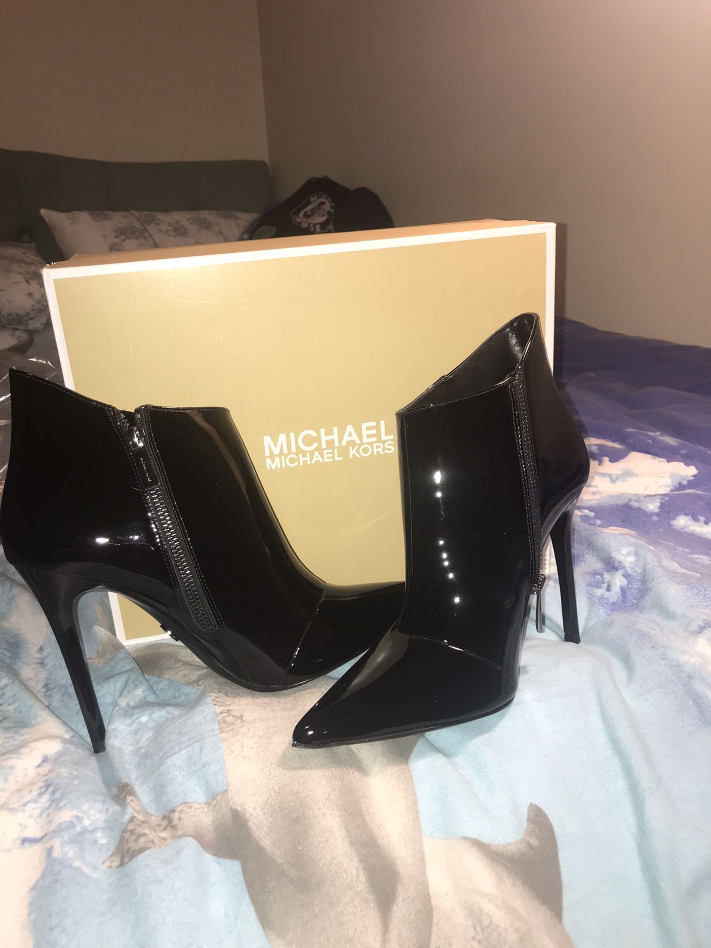 Michael kors booties